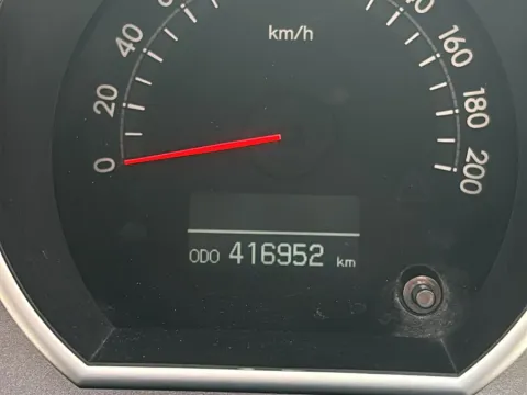 Toyota Sequoia - 2013